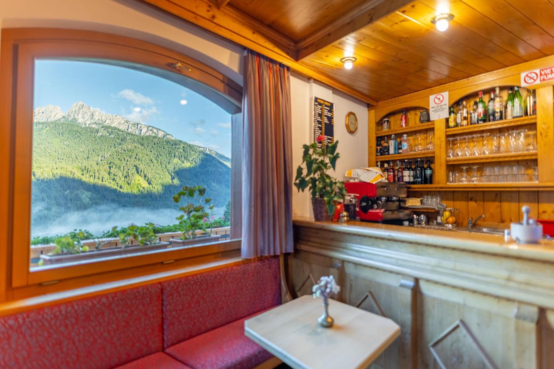 Hotel Il Cardo San Vito di Cadore Exteriör bild