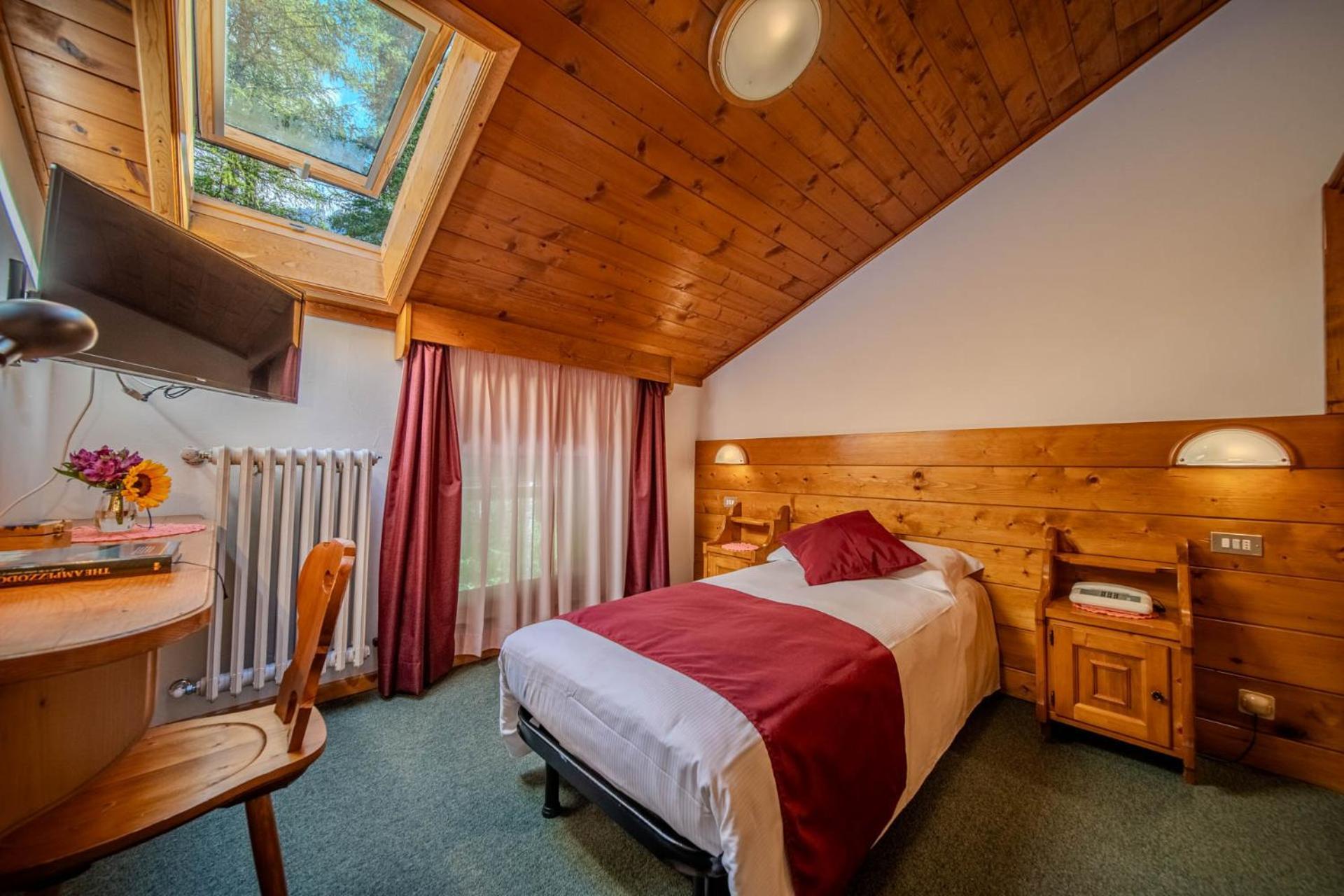Hotel Il Cardo San Vito di Cadore Exteriör bild